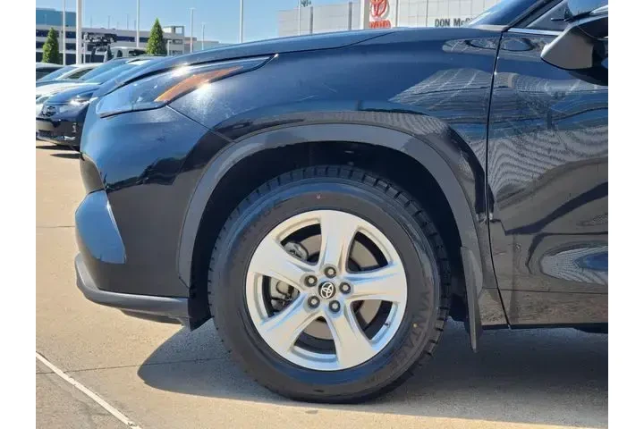 $32252 : Toyota Highlander 2024 AWD P image 8