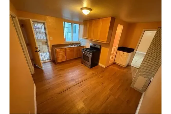 $2500 : Casa en renta 2 recámaras image 7