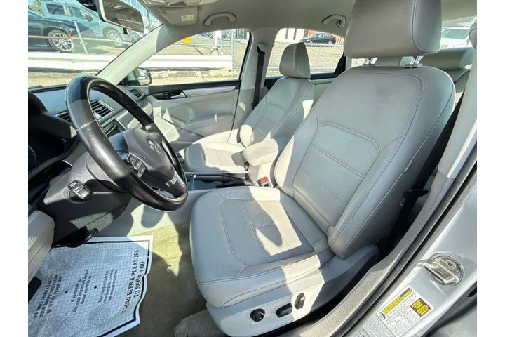 $9995 : 2015 Passat 1.8T S image 9