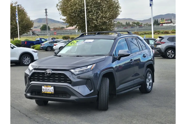 $36000 : Toyota RAV4 2025 AWD XLE 4dr image 8