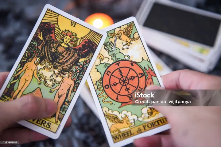 Lectura de cartas Tarot image 1