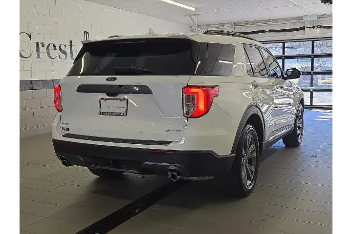 $33999 : Ford Explorer 2022 AWD XLT 4 image 6