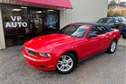 $9999 : 2010 Mustang V6 thumbnail
