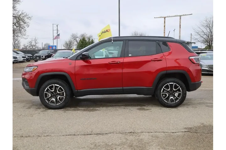 $24577 : Jeep Compass 2025 4x4 Trailh image 6