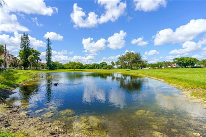 $379000 : Townhouse  MIAMI image 2