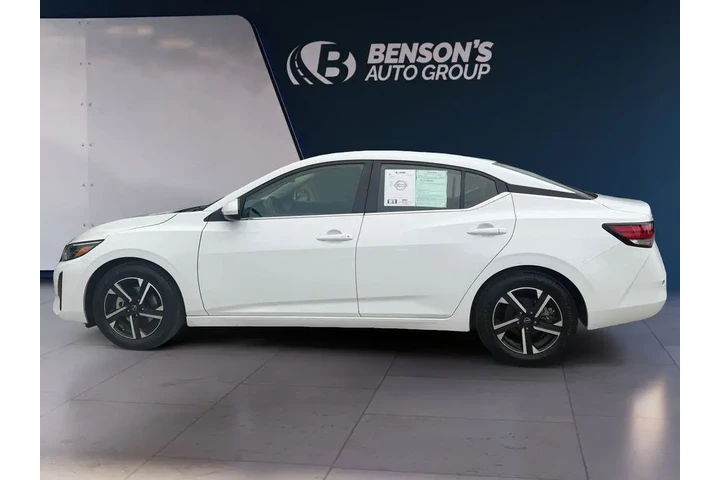 $22089 : Nissan Sentra 2024 SV 4dr Se image 2