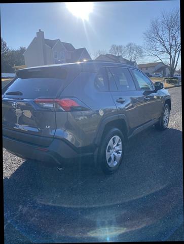 $22000 : 2020 TOYOTA RAV42020 TOYOTA R image 5