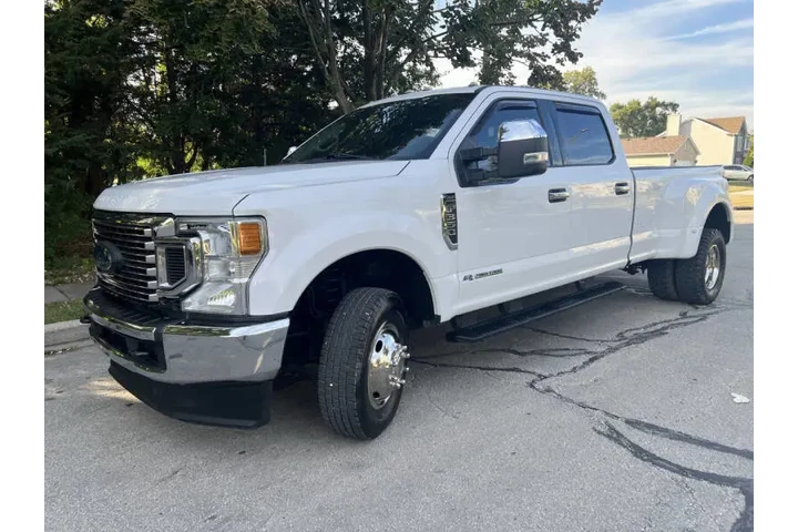 $34995 : 2020 F-350 Super Duty Lariat image 9