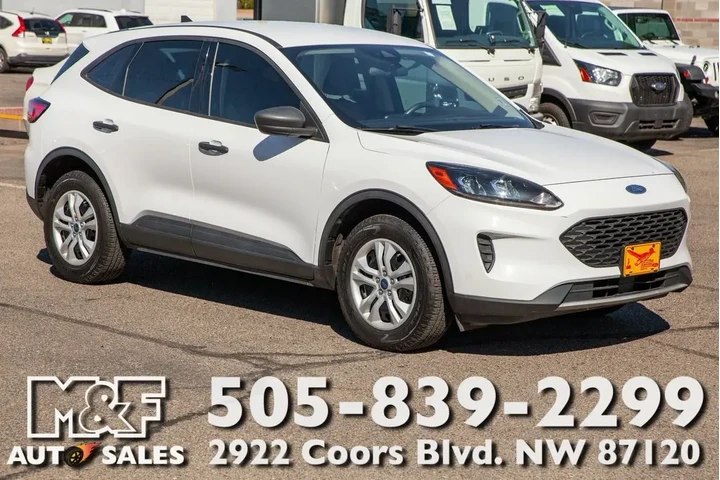 $15350 : 2020 Escape S image 1