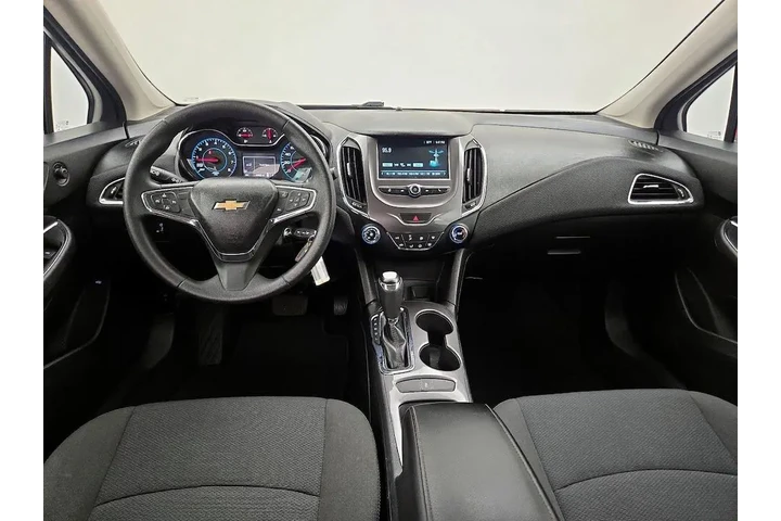 $13599 : Chevrolet Cruze 2018 LT Auto image 9