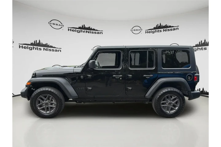 $32990 : Jeep Wrangler 2025 4x4 Sport image 2