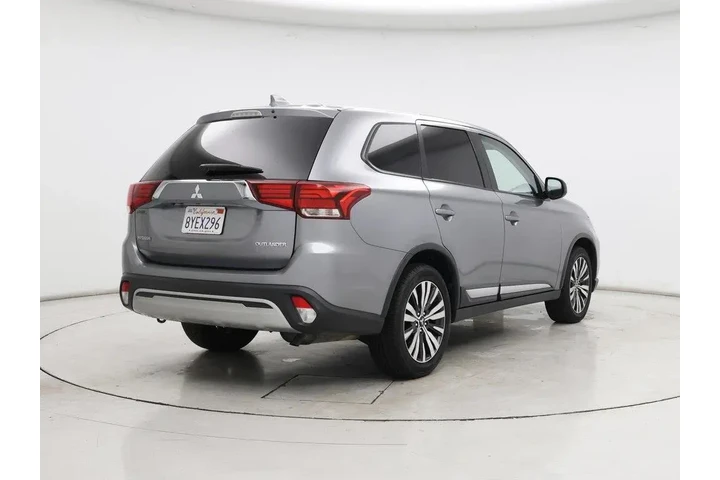 $16998 : Mitsubishi Outlander 2019 ES image 8