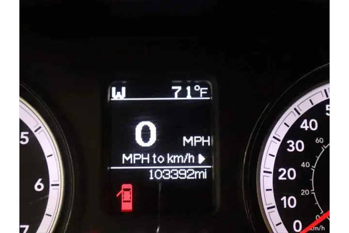 $20854 : Ram 1500 Classic 2021 4x4 SL image 5