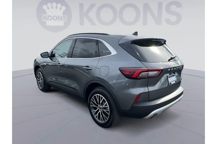 $27500 : Ford Escape Plug-In Hybrid 2 image 3