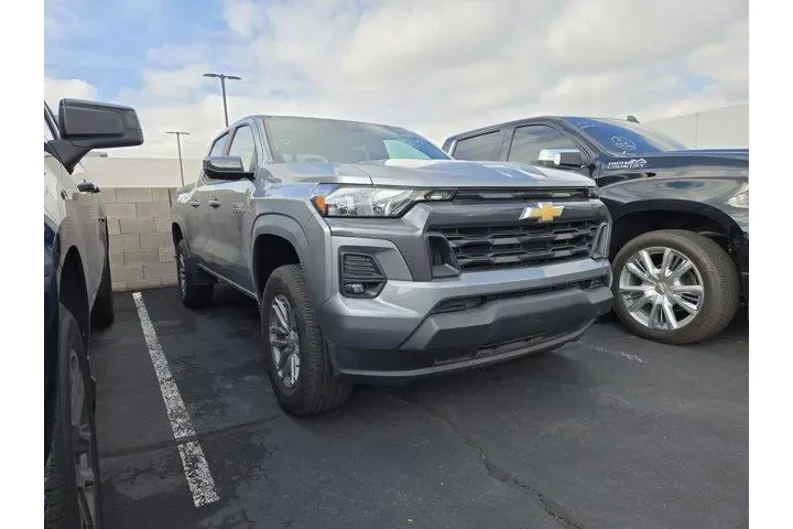 $32991 : Chevrolet Colorado 2024 4x2 image 1