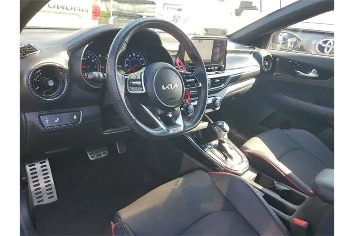 $18990 : Kia Forte 2023 GT 4dr Sedan image 9