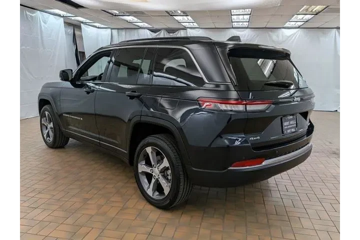 $36500 : Jeep Grand Cherokee 2024 4x4 image 5