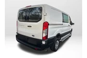 $32000 : Ford Transit 2023 250 3dr SW thumbnail