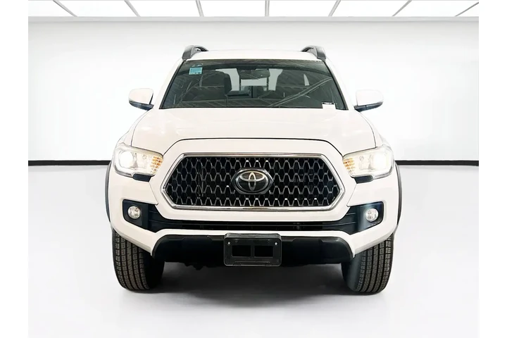 $24297 : Toyota Tacoma 2018 4x4 TRD P image 2