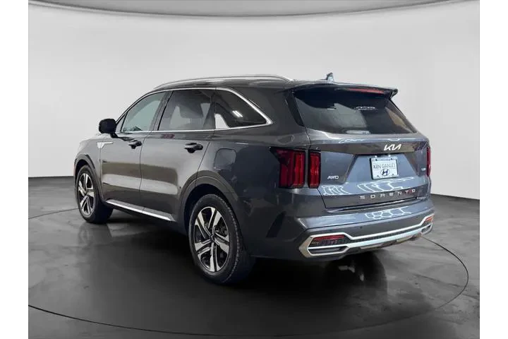 $27720 : Kia Sorento Plug-In Hybrid 2 image 7