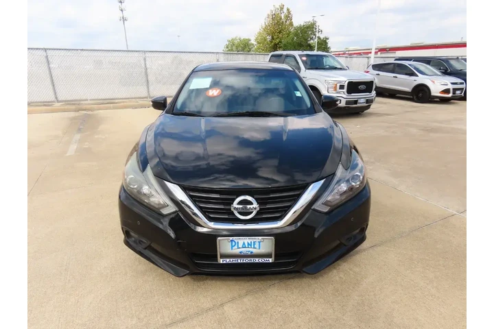 Nissan Altima 2016 3.5 SR 4d image 5