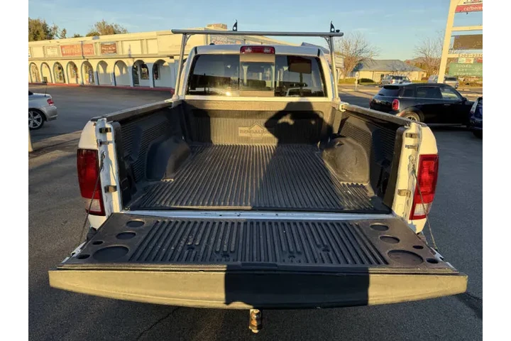 $13850 : 2016 RAM 1500 Big Horn image 7