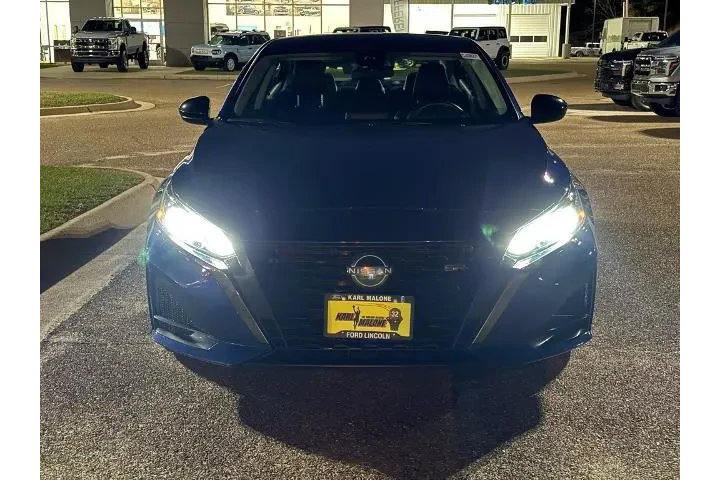 $20840 : Nissan Altima 2024 2.5 SR 4d image 2