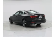 $19998 : Audi A4 2017 AWD 2.0T quattr thumbnail