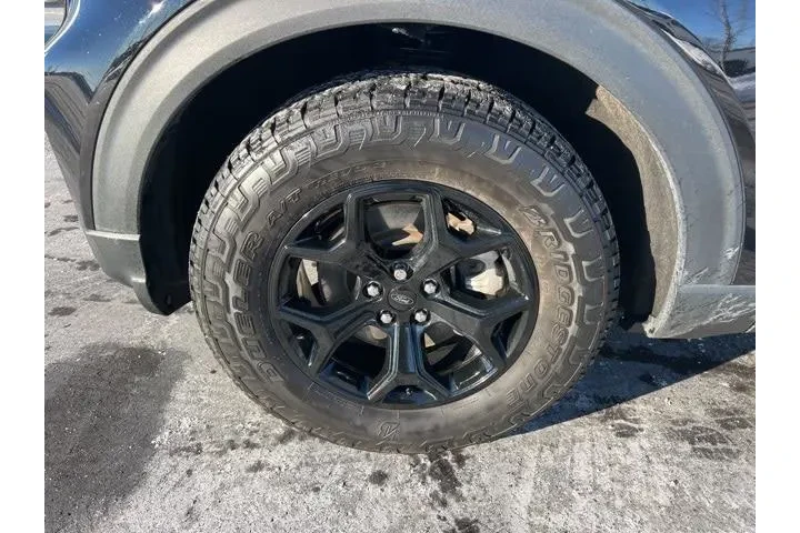 $35823 : Ford Explorer 2023 AWD Timbe image 9