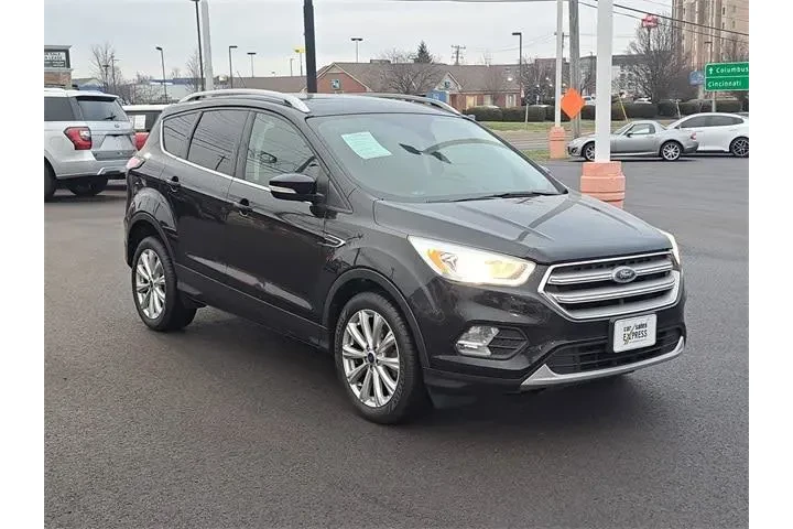 $8985 : Ford Escape 2017 Titanium 4d image 7
