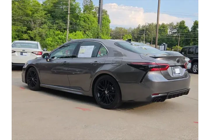 $28703 : Toyota Camry 2021 XSE V6 4dr image 6
