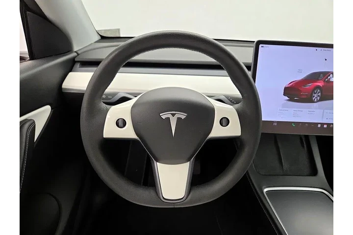 $28998 : Tesla Model Y 2022 AWD Long image 10