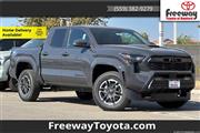 New 2024 Tacoma TRD Sport Dou en Kings County