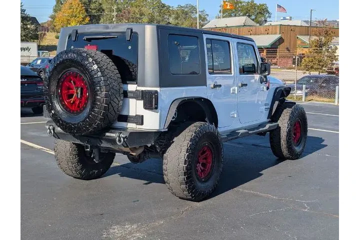 $15000 : Jeep Wrangler Unlimited 2013 image 6
