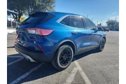 $17897 : Ford Escape 2022 SE 4dr SUV thumbnail