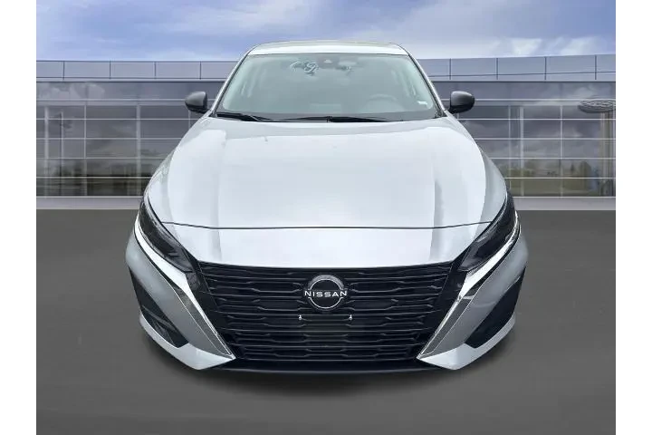 $20498 : Nissan Altima 2024 2.5 SV 4d image 10