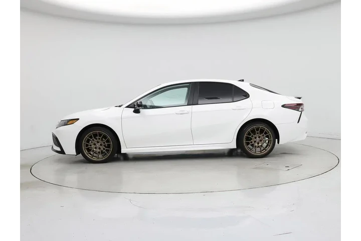 $29998 : Toyota Camry 2024 SE Nightsh image 3
