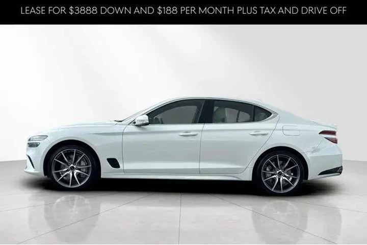 $38006 : Genesis G70 2026 2.5T Standa image 8