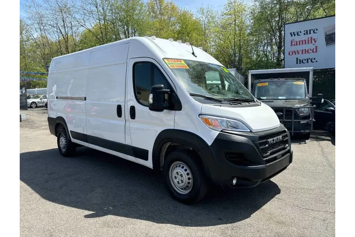 $36499 : 2024 RAM ProMaster Tradesman image 2
