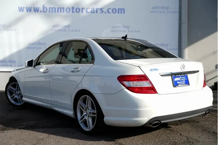 $7900 : Mercedes-Benz C-Class 2010 A image 4