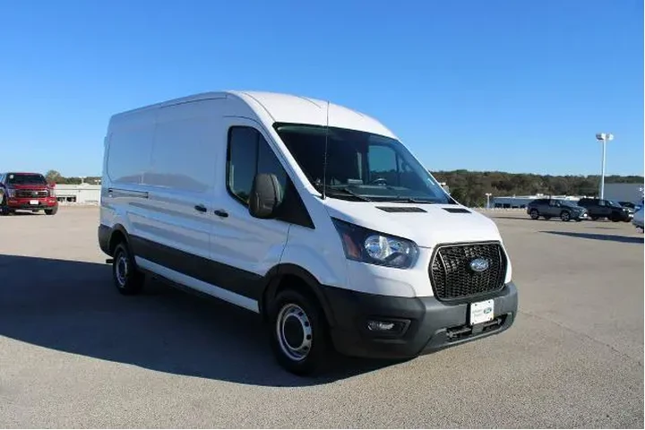 $33700 : Ford Transit 2021 250 3dr SW image 1