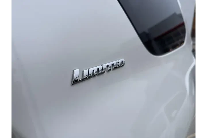 $39939 : Toyota 4Runner 2021 AWD Limi image 6