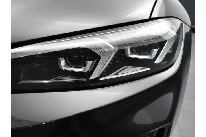 $21995 : BMW 3 Series 2024 330i 4dr S image 5