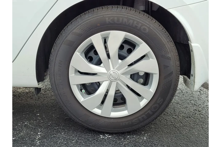 $19532 : Nissan Versa 2025 S 4dr Seda image 10