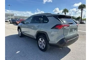Toyota RAV4 XLE FWD en Fort Lauderdale