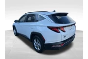 $23649 : Hyundai TUCSON 2024 SEL Flee thumbnail