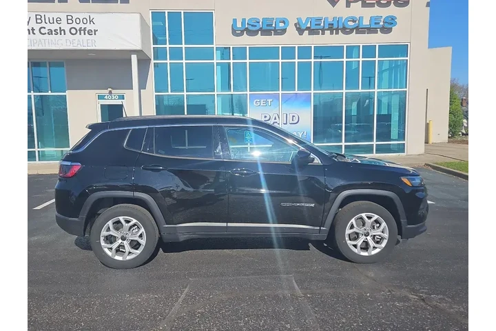 $21521 : Jeep Compass 2025 4x4 Latitu image 8