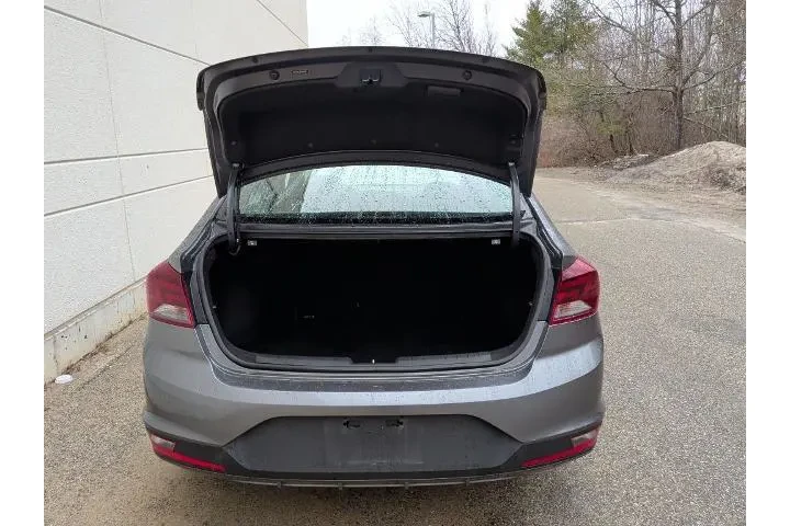 $10695 : Hyundai ELANTRA 2019 SE 4dr image 10