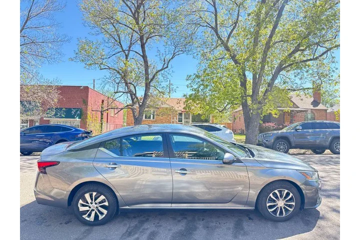 $5995 : 2023 Altima S FWD image 5