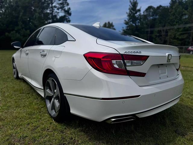 $18900 : 2018 HONDA ACCORD image 6